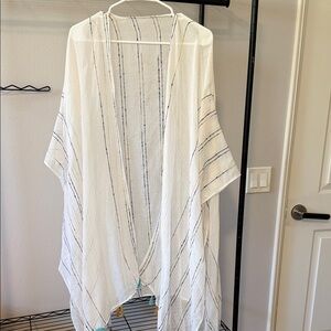 Source Unknown White Striped Kimono